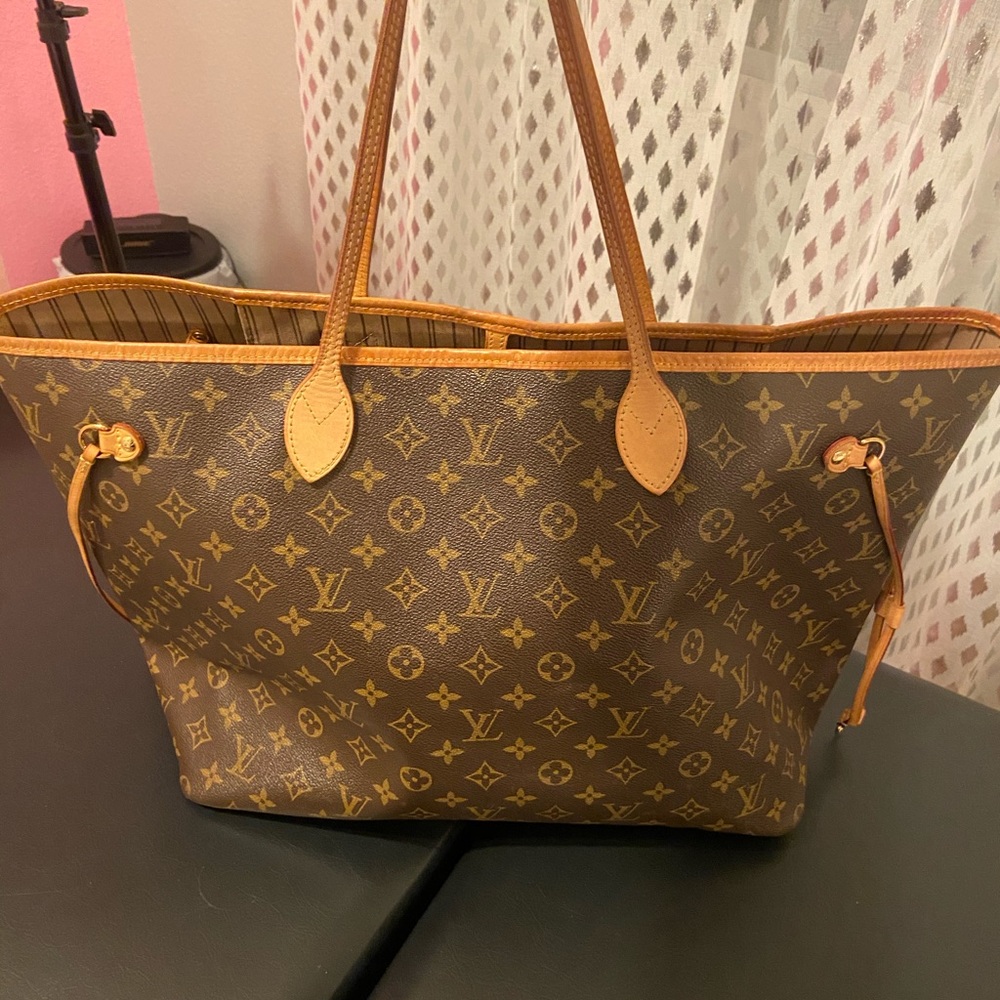 Louis Vuitton neverfull GM